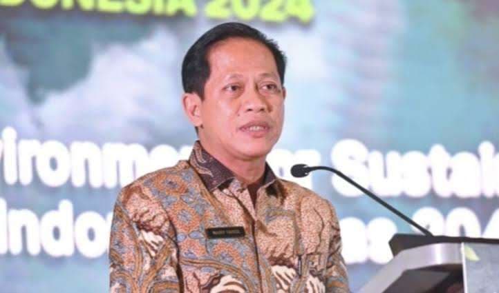 Menteri LHK Tegaskan: Perusahaan Sawit Harus Gabung GAPKI untuk Cegah Karhutla, Pengawasan Ketat Tak Bisa Ditawar