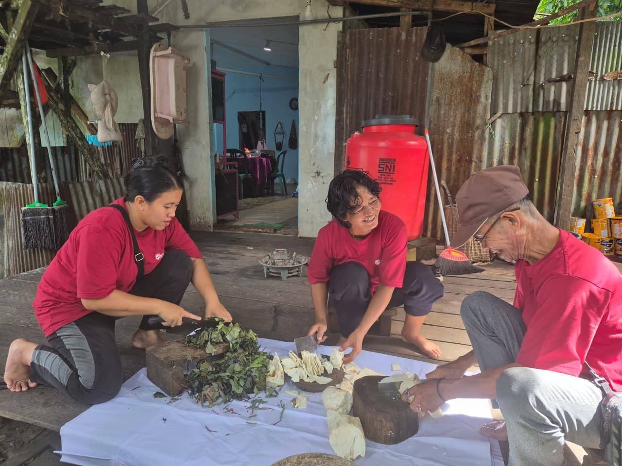 Program Ternak Babi di Periangan, Langkah Awal Warga Menuju Kemandirian Ekonomi
